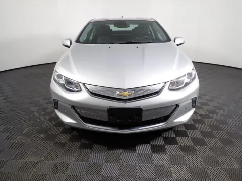 More photos of 2018 Chevrolet Volt Premier at Don Wood Chevrolet, OH