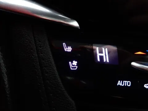 Another view of 2020 Cadillac XT6 Premium Luxury for sale in Logan, OH at Don Wood Chevrolet