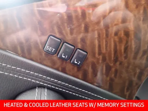 More photos of 2019 Nissan Armada Platinum at Don Wood Chevrolet, OH