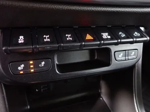 More photos of 2019 Chevrolet Colorado ZR2 at Don Wood Chevrolet, OH