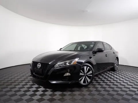 Photos of 2019 Nissan Altima 2.5 SV for sale in Logan, OH at Don Wood Chevrolet