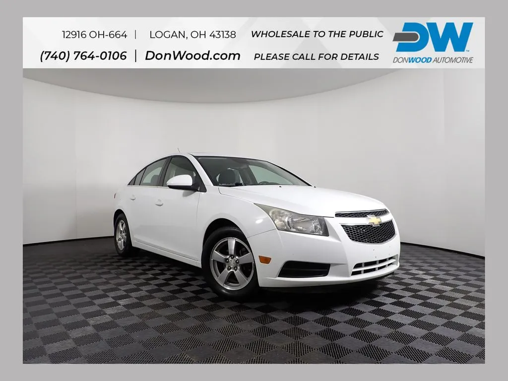 White 2012 Chevrolet Cruze 1LT for sale in Logan, OH