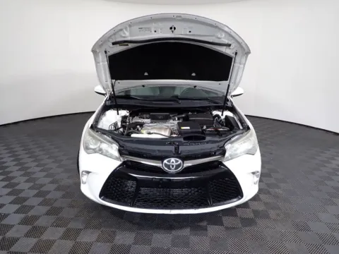 More photos of 2016 Toyota Camry SE at Don Wood Chevrolet, OH