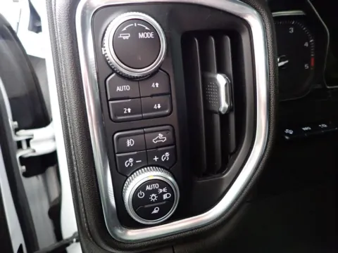 More photos of 2020 GMC Sierra 3500HD SLT at Don Wood Chevrolet, OH