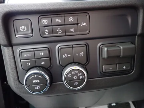 More photos of 2026 Chevrolet Suburban RST at Don Wood Chevrolet, OH