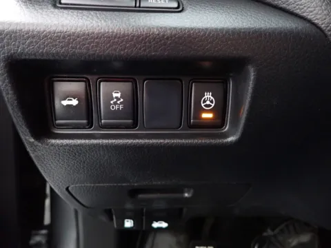 Another view of 2017 Nissan Altima 2.5 SL for sale in Logan, OH at Don Wood Chevrolet