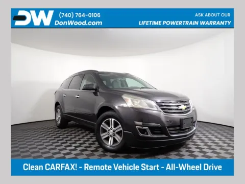 Gray 2015 Chevrolet Traverse LT for sale in Logan, OH