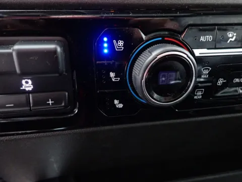 More photos of 2022 Chevrolet Silverado 1500 LTZ at Don Wood Chevrolet, OH