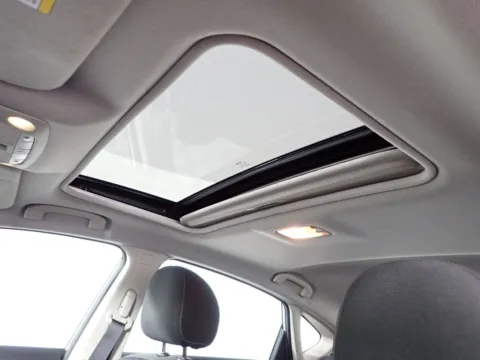 More photos of 2019 Nissan Sentra SV at Don Wood Chevrolet, OH