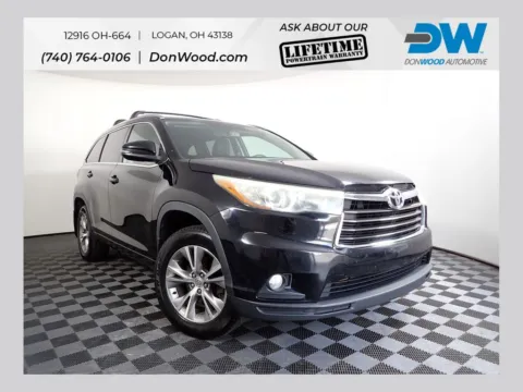 Black 2015 Toyota Highlander XLE V6 for sale in Logan, OH
