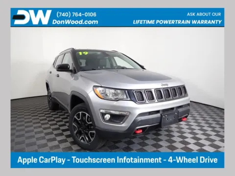 Silver 2019 Jeep Compass Trailhawk for sale in Logan, OH