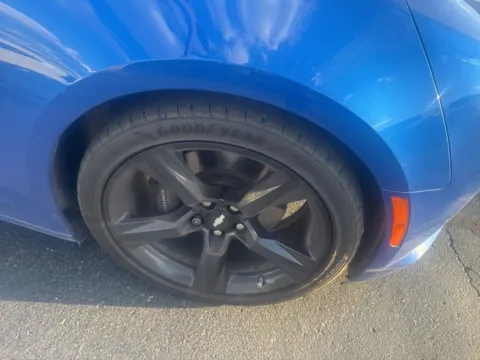 More photos of 2017 Chevrolet Camaro SS at Don Wood Chevrolet, OH