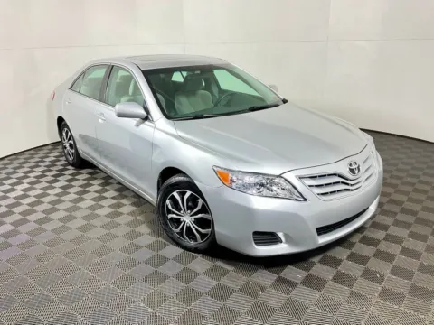 More photos of 2011 Toyota Camry LE at Don Wood Chevrolet, OH