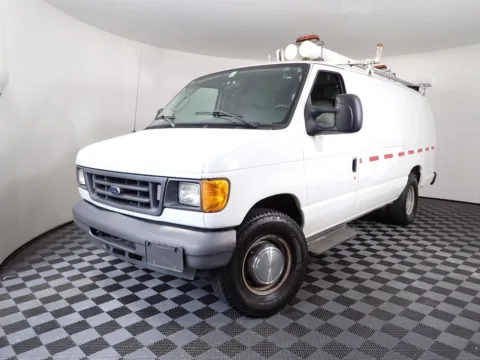 Photos of 2006 Ford E-350SD Commercial for sale in Logan, OH at Don Wood Chevrolet