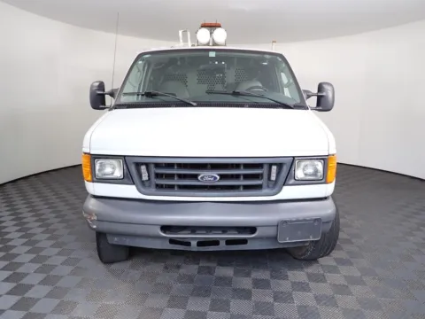 Another view of 2006 Ford E-350SD Commercial for sale in Logan, OH at Don Wood Chevrolet