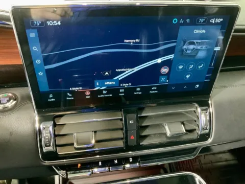 More photos of 2022 Lincoln Navigator Reserve at Don Wood Chevrolet, OH