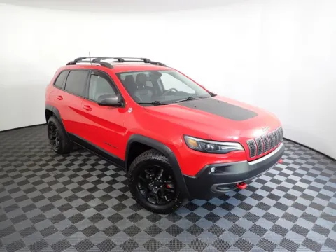 More photos of 2019 Jeep Cherokee Trailhawk at Don Wood Chevrolet, OH