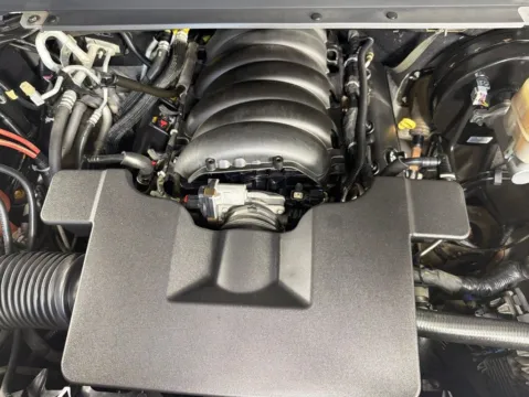 More photos of 2019 Chevrolet Suburban LT at Don Wood Chevrolet, OH