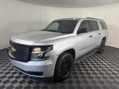 More photos of 2019 Chevrolet Suburban LT at Don Wood Chevrolet, OH