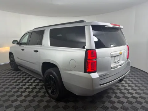 More photos of 2019 Chevrolet Suburban LT at Don Wood Chevrolet, OH