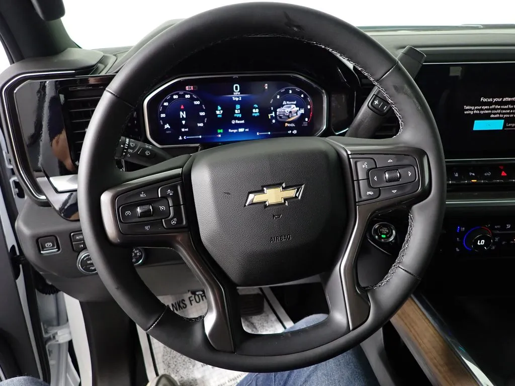 2026 Chevrolet Silverado 3500 HD High Country - Photo 26