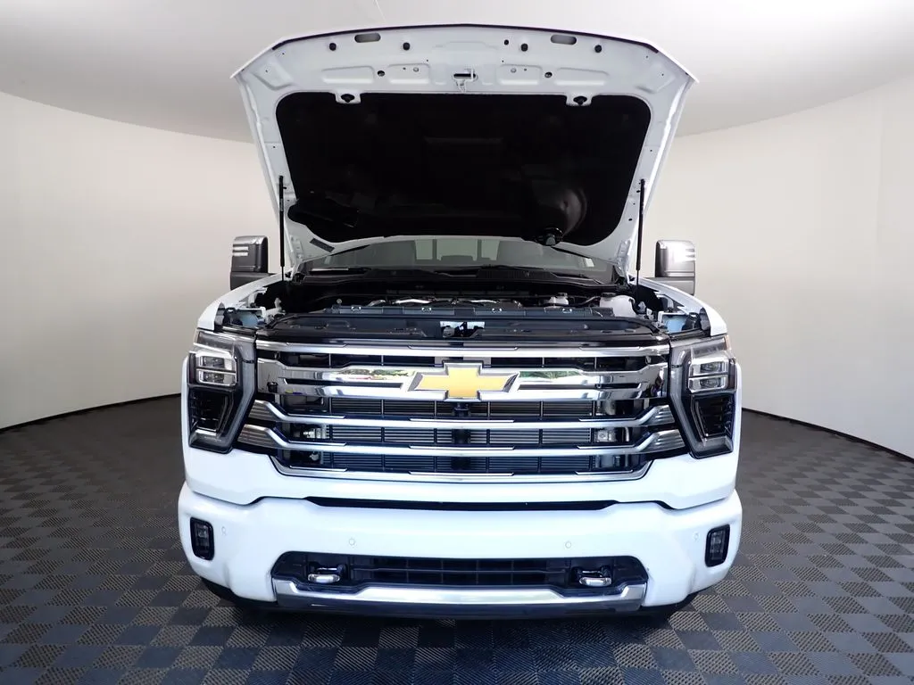 2026 Chevrolet Silverado 3500 HD High Country - Photo 42