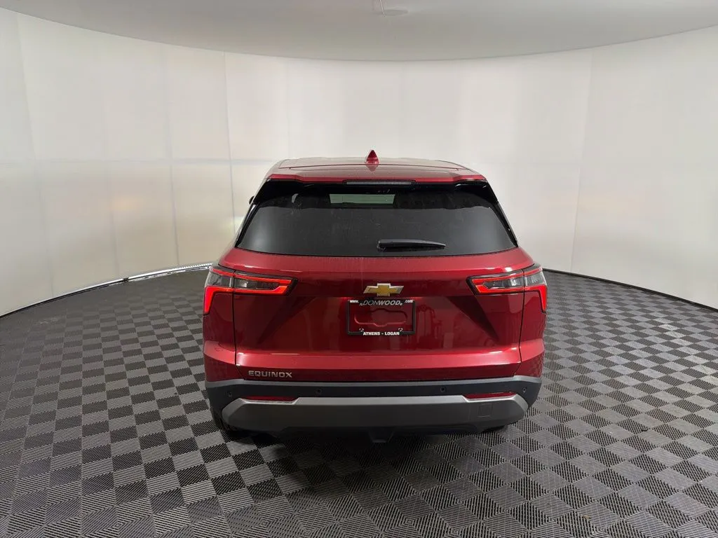 2026 Chevrolet Equinox LT - Photo 13