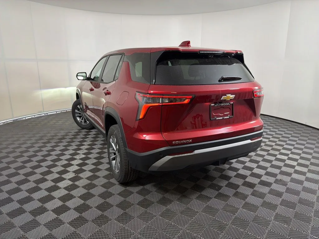 2026 Chevrolet Equinox LT - Photo 10