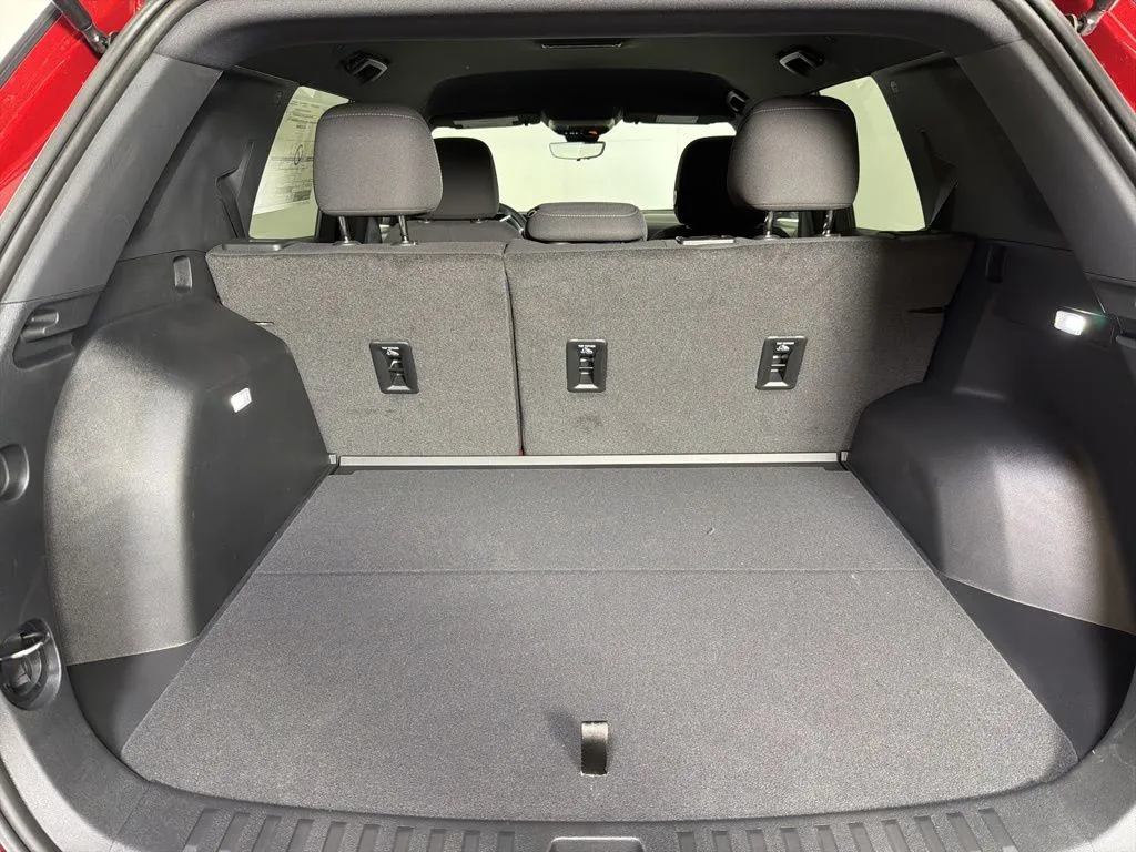 2026 Chevrolet Equinox LT - Photo 15