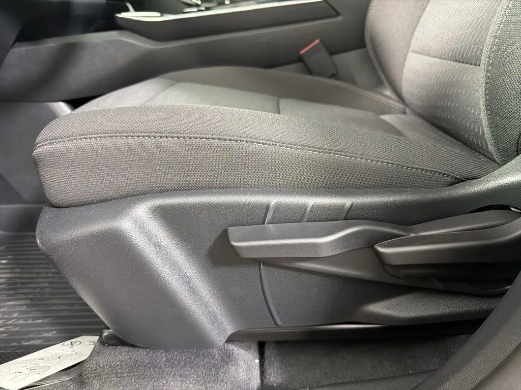 2026 Chevrolet Equinox LT - Photo 20