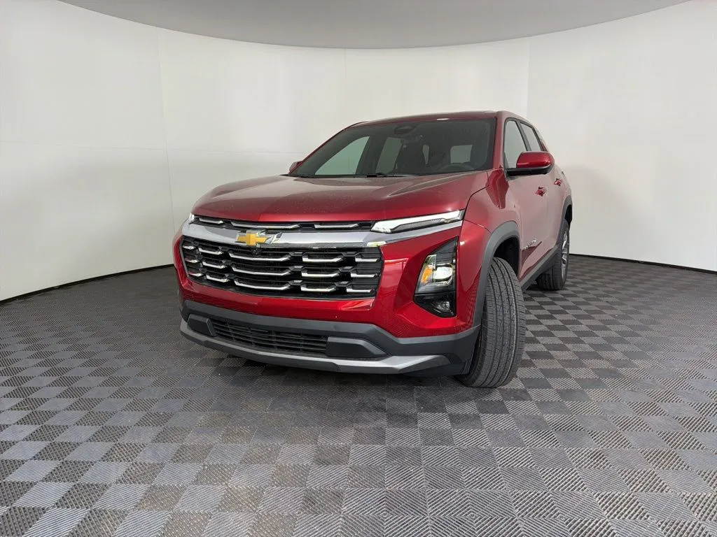 2026 Chevrolet Equinox LT - Photo 7