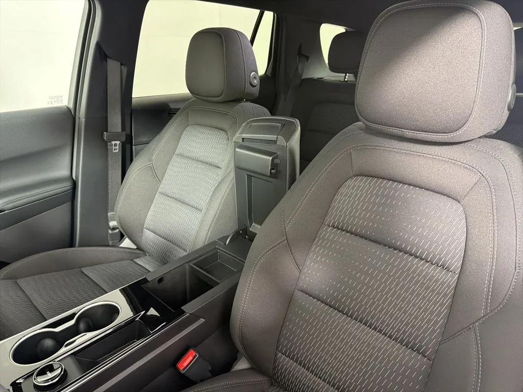 2026 Chevrolet Equinox LT - Photo 21