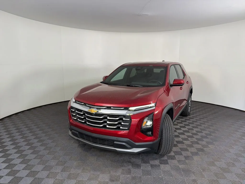 2026 Chevrolet Equinox LT - Photo 8