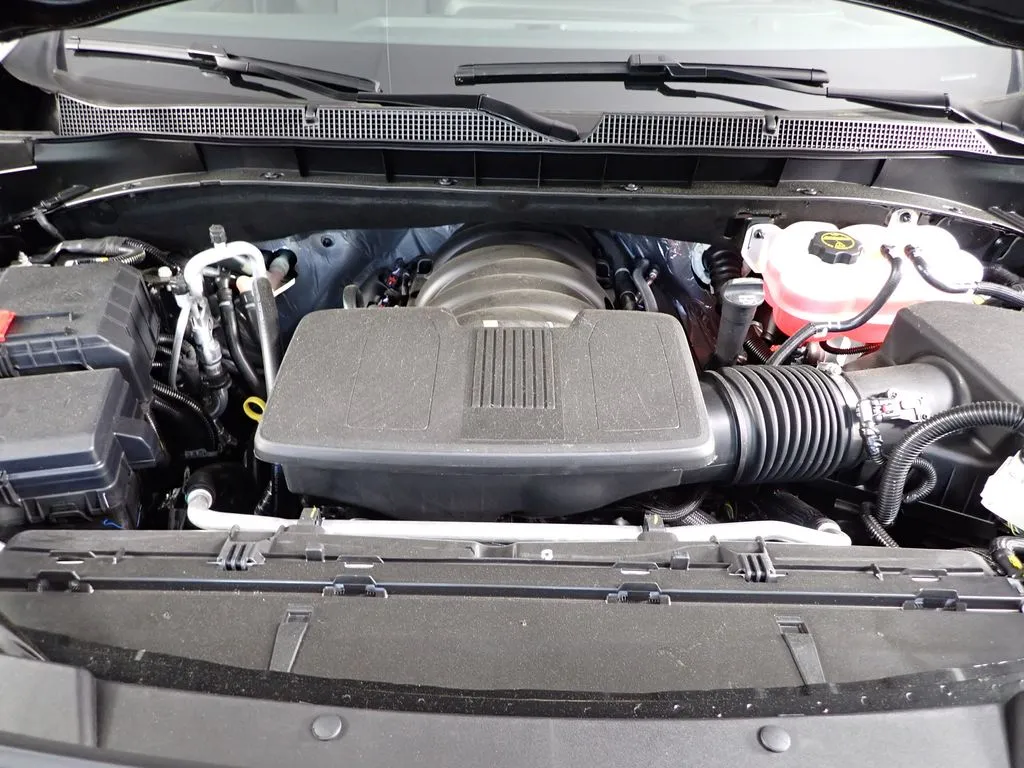 2026 Chevrolet Tahoe LS - Photo 42
