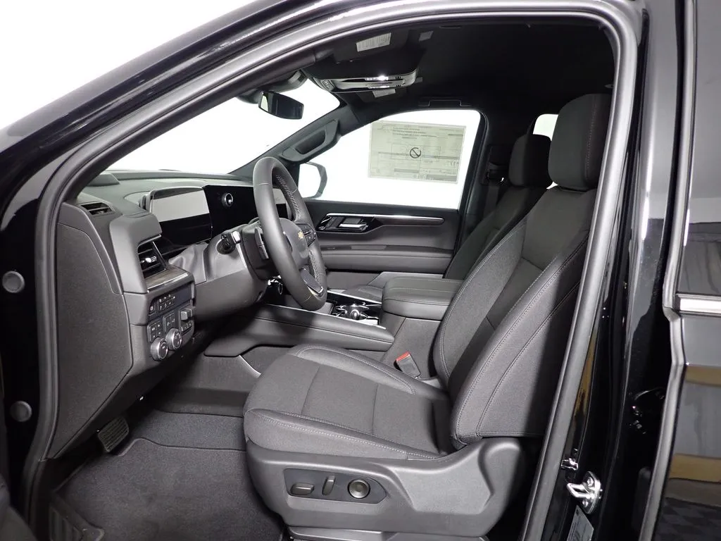 2026 Chevrolet Tahoe LS - Photo 19