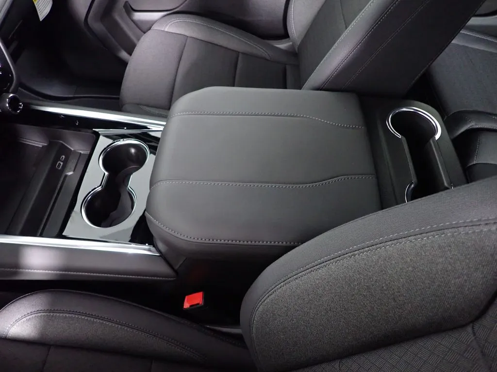 2026 Chevrolet Tahoe LS - Photo 28