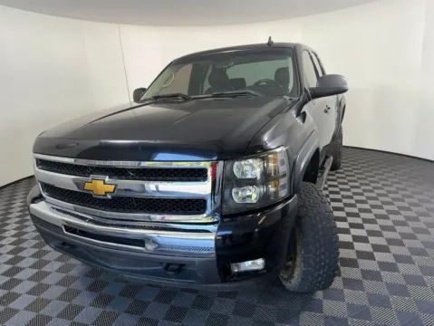 More photos of 2011 Chevrolet Silverado 1500 LT at Don Wood Chevrolet, OH