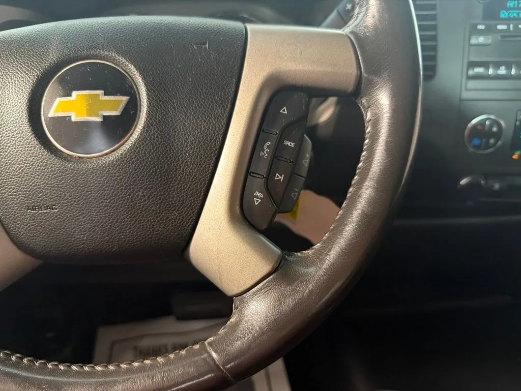2011 Chevrolet Silverado 1500 LT - Photo 23
