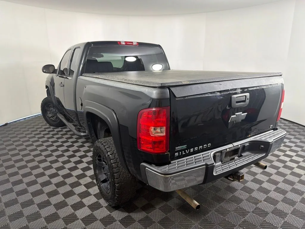2011 Chevrolet Silverado 1500 LT - Photo 9
