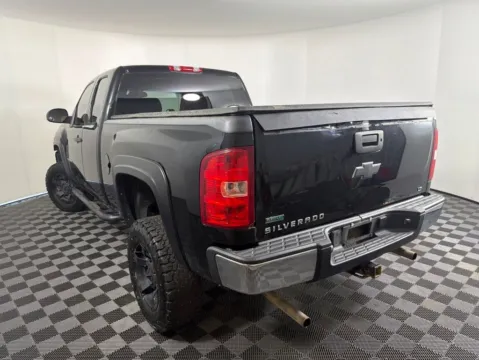 More photos of 2011 Chevrolet Silverado 1500 LT at Don Wood Chevrolet, OH