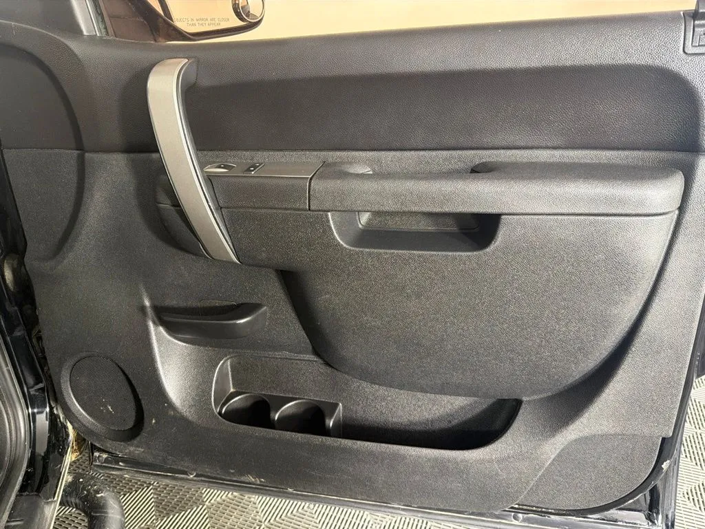 2011 Chevrolet Silverado 1500 LT - Photo 29