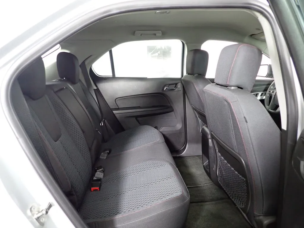 2014 Chevrolet Equinox LS - Photo 30