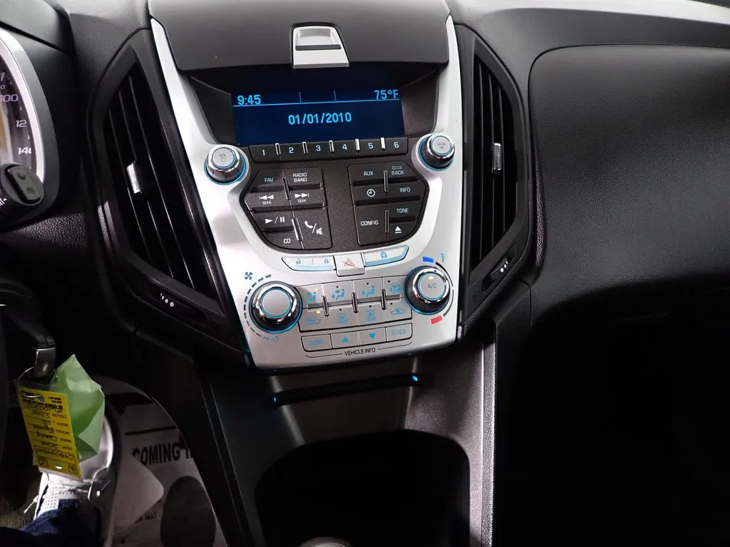 2014 Chevrolet Equinox LS - Photo 24