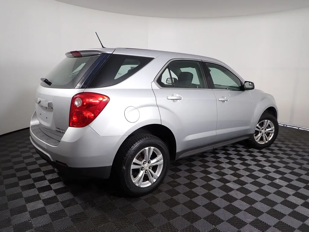 2014 Chevrolet Equinox LS - Photo 14