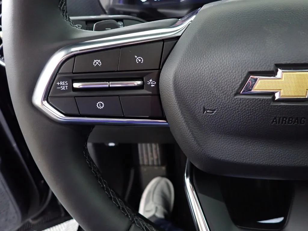 2026 Chevrolet Equinox LT - Photo 26