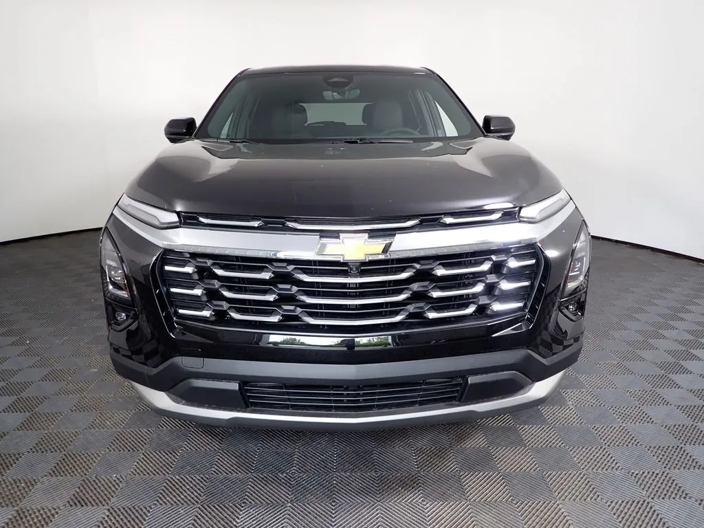 2026 Chevrolet Equinox LT - Photo 11