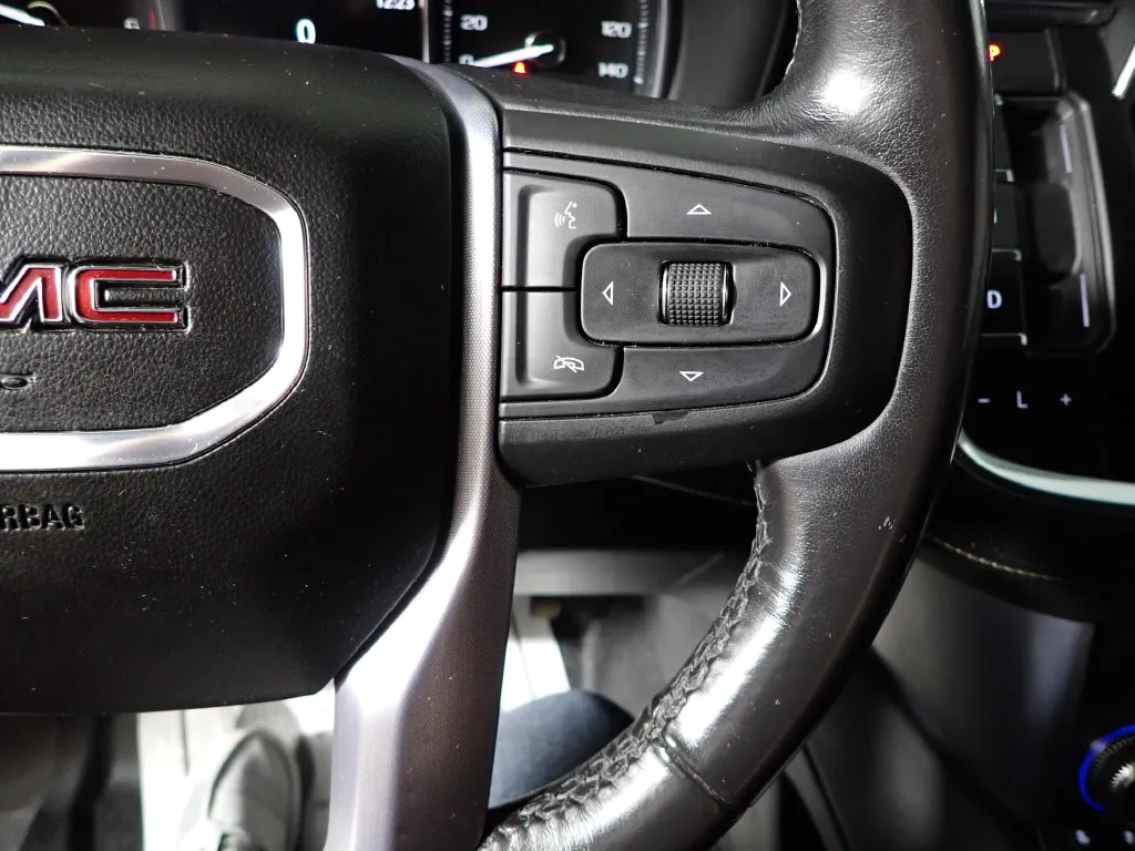GMC Yukon XL photo 30