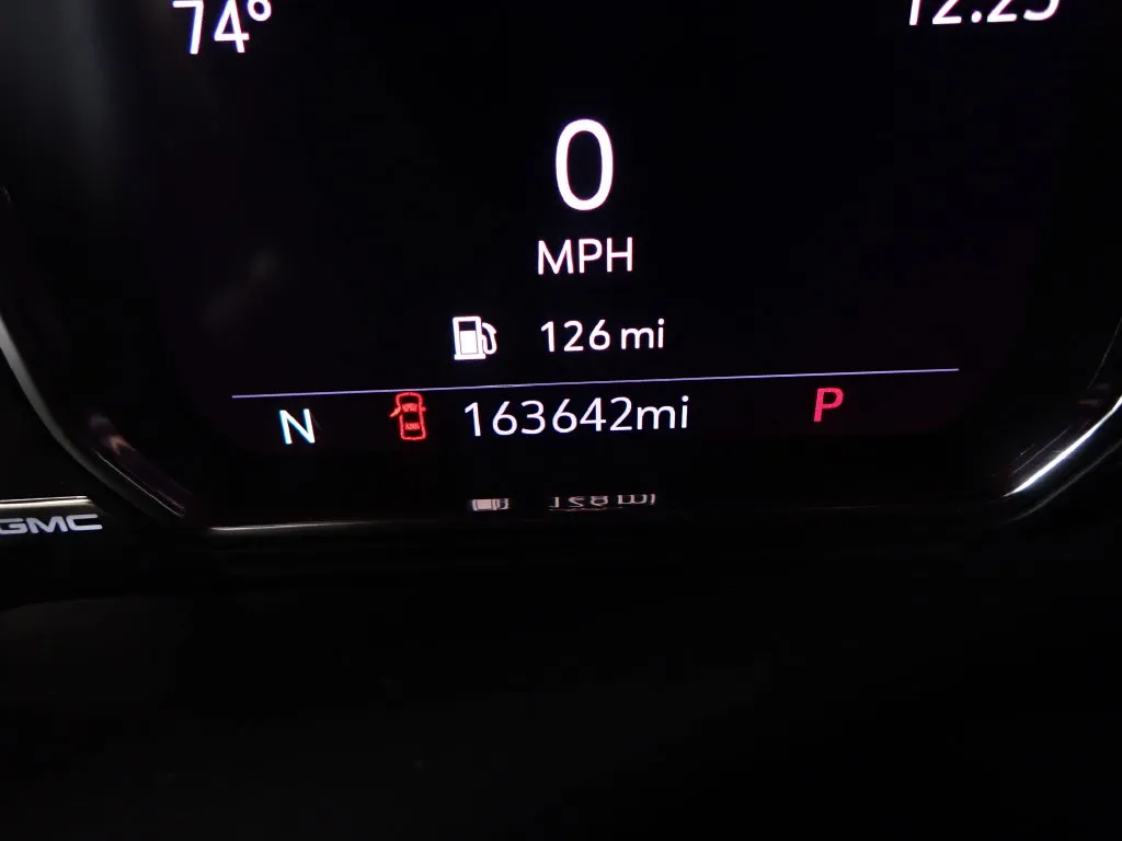 GMC Yukon XL photo 45
