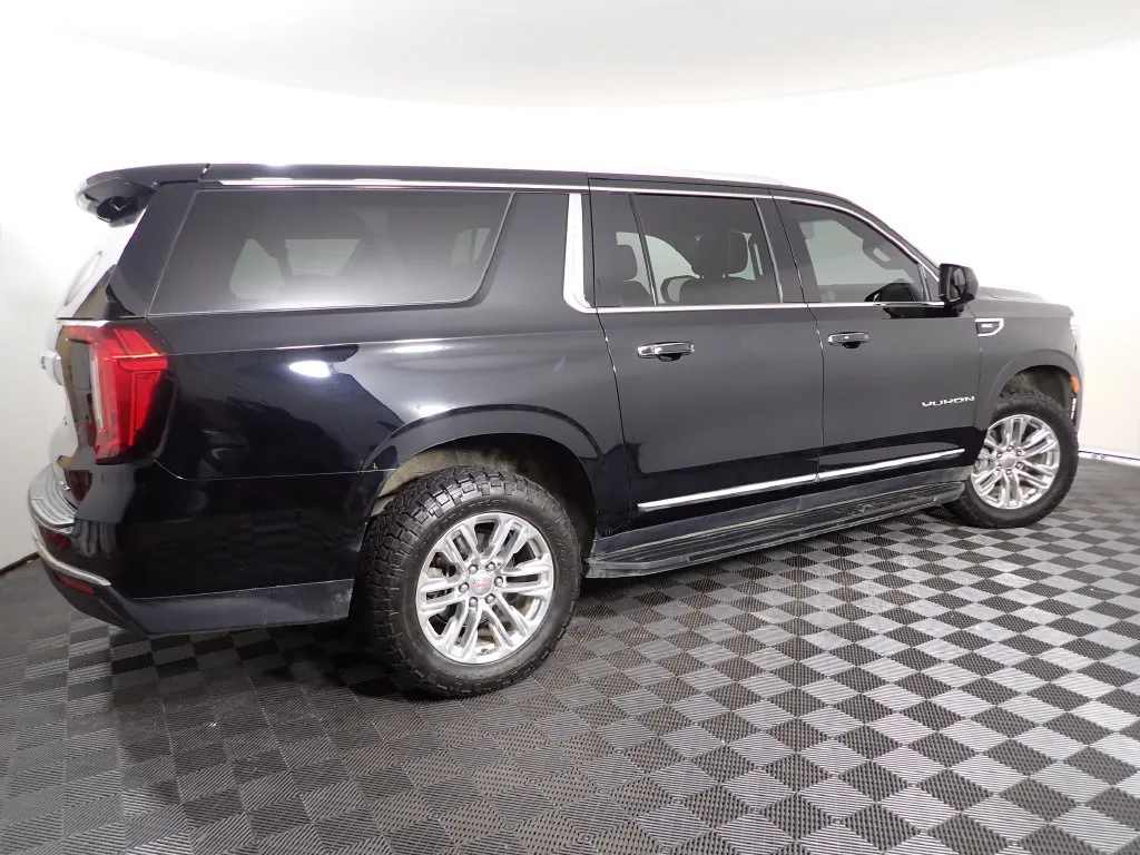 GMC Yukon XL photo 19
