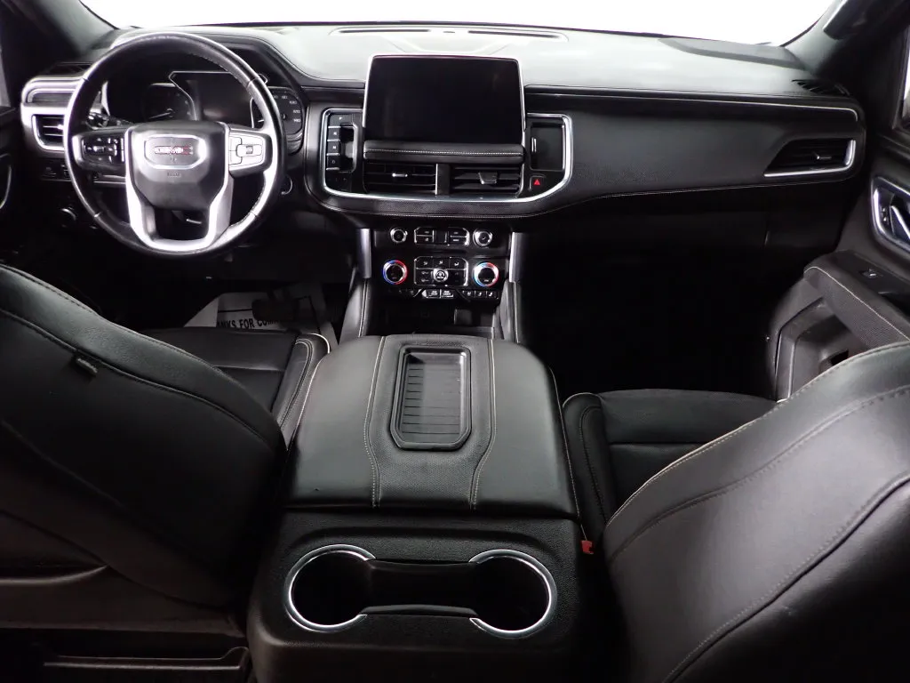 GMC Yukon XL photo 33